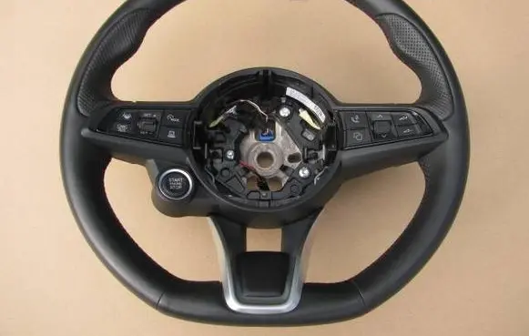 Alfa Romeo Tonale Steering wheel 156158457 01561584570