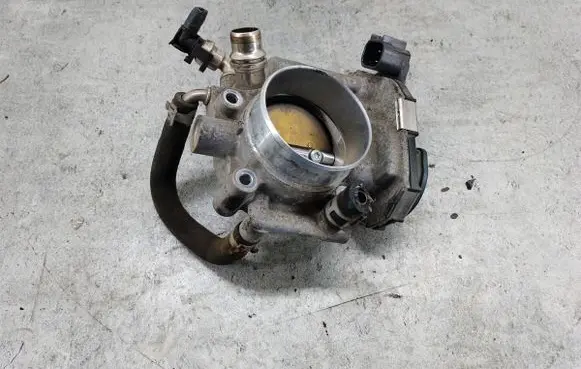 Opel Insignia A Throttle body valve 55561495