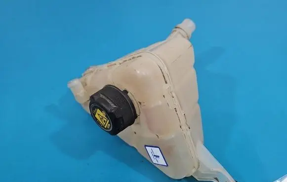 Alfa Romeo Stelvio Coolant expansion tank/reservoir 50532261 IMPRK1592583