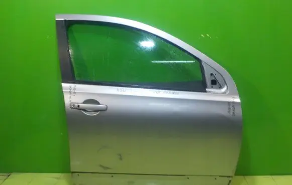 Nissan Qashqai Front door PRZOD PRAWE