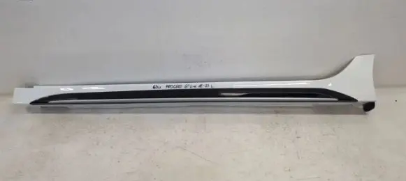 KIA Pro Cee'd III Sill 87753-J7700