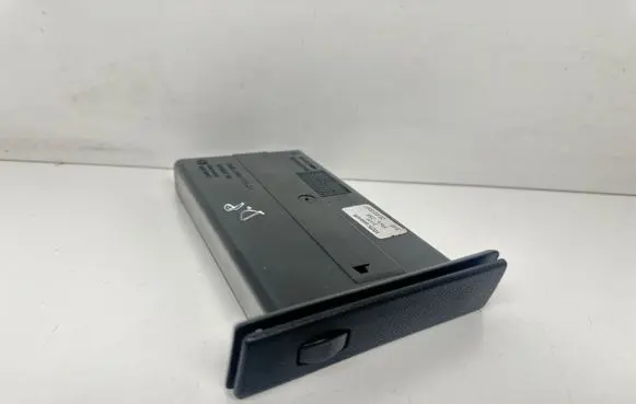 BMW 5 E60 E61 Cup holder 12145110