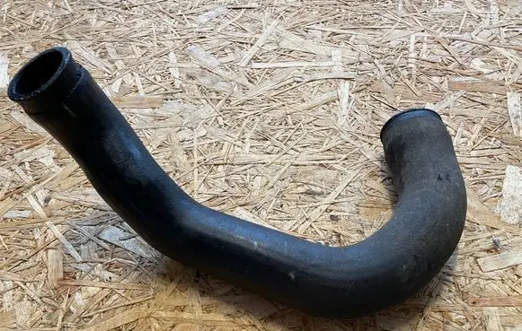 Audi A6 S6 C5 4B Intercooler hose/pipe