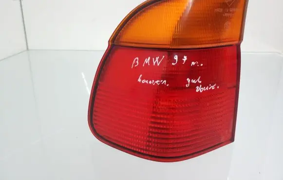 BMW 5 E39 Rear/tail lights 8361671