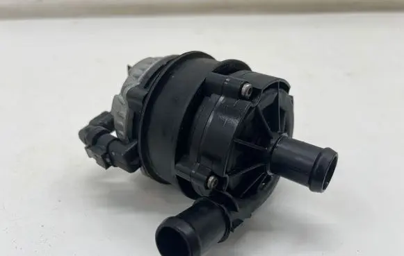 Cupra Leon Electric auxiliary coolant/water pump 04L965567