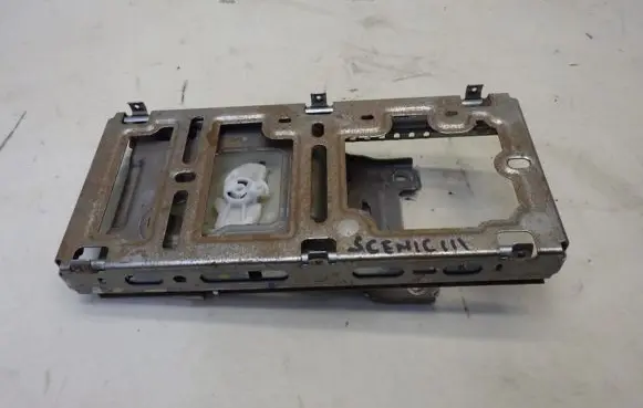 Renault Scenic III - Grand scenic III Bracket in trunk/boot 