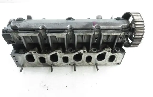 Suzuki Grand Vitara II Engine head 