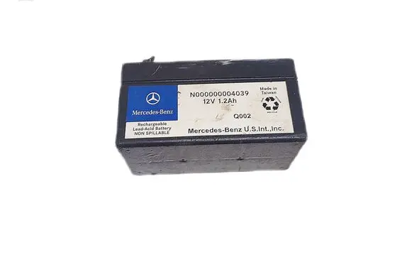 Mercedes-Benz E W212 Car battery N000000004039