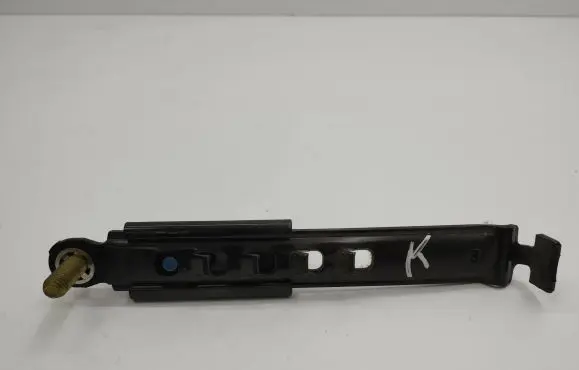 Toyota Avensis T250 Seat belt adjustment rail 