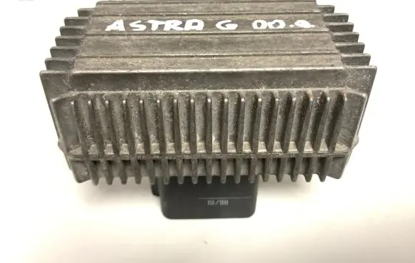 Opel Astra G Glow plug pre-heat relay 90508974 51299001