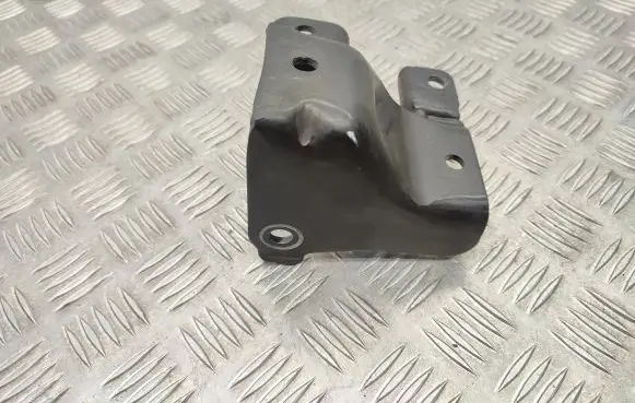 KIA Sportage Engine mounting bracket