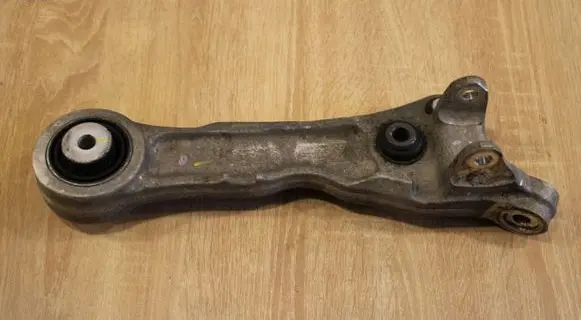 Jaguar XF X250 Front lower control arm/wishbone