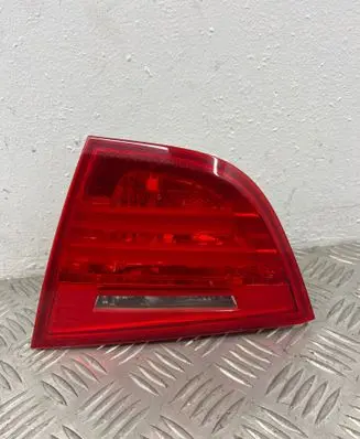 BMW 3 E90 E91 Tailgate rear/tail lights 7154156