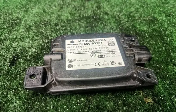 Suzuki SX4 S-Cross Distronic sensor radar 3F500-63T01
