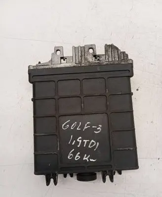 Volkswagen Golf III Engine control unit/module 0281001308 28SA2507 028906021AF