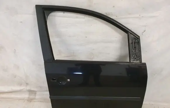Volkswagen Caddy Front door