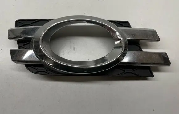 Mercedes-Benz ML W164 Front fog light trim/grill 1648850224 A1648850224 A1648851823