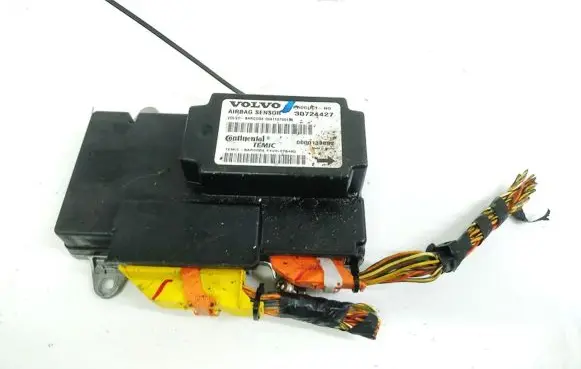 Volvo V50 Airbag control unit/module 30724427 004110700135