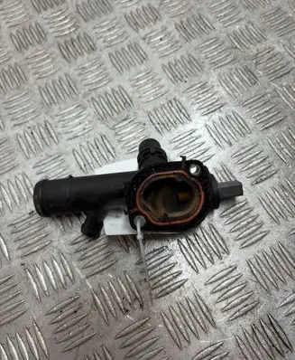 Volkswagen Tiguan Engine coolant pipe/hose 03L121132 03L121132ACV150