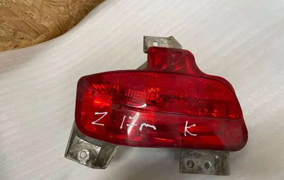 Opel Zafira C Third/center stoplight 13295764