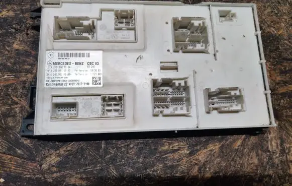 Mercedes-Benz B W246 W242 Comfort/convenience module 2469008804