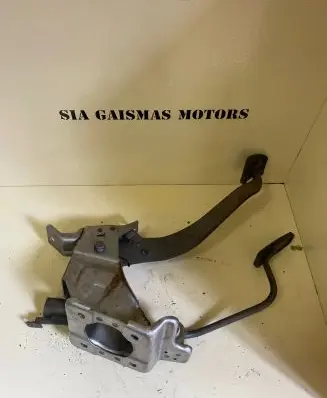 Chevrolet Aveo Brake pedal GA045550