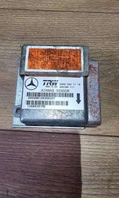 Mercedes-Benz ML W163 Airbag control unit/module A0025421118 200195111 12685257ME