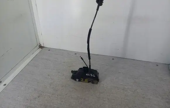 Renault Laguna II Front door lock 