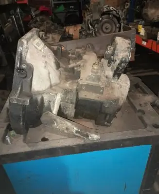 Chrysler Grand Voyager II Manual 5 speed gearbox N750