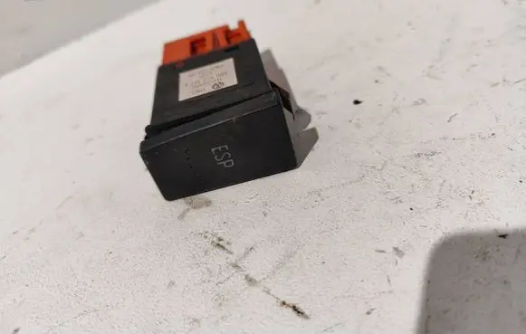 Volkswagen PASSAT B5.5 ESP (stability program) switch 3B0927134A