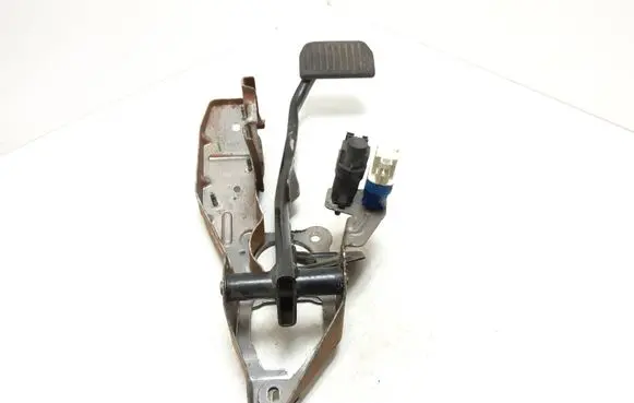 Volvo XC60 Brake pedal 31302350