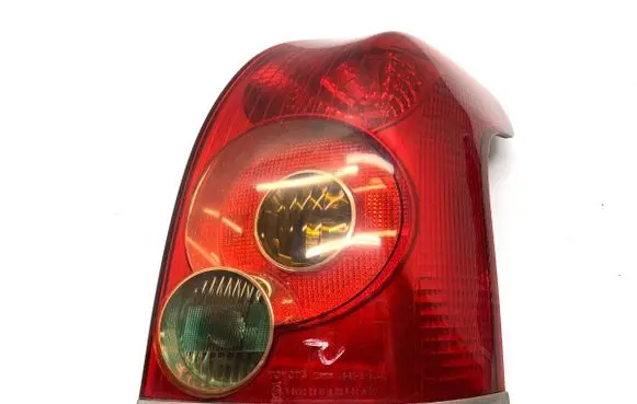 Toyota Avensis T250 Rear/tail lights