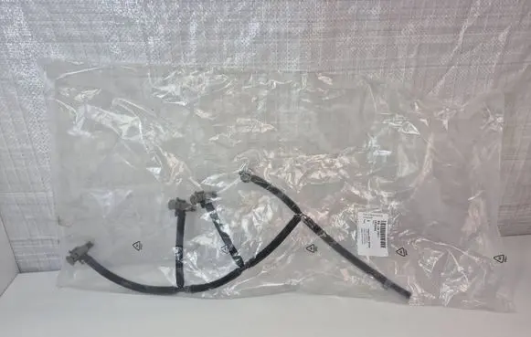 Volkswagen Crafter Fuel return line/hose 04L130235L