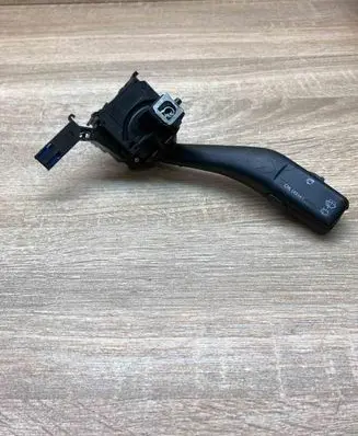 Volkswagen Golf Plus Wiper control stalk 1K0953519A