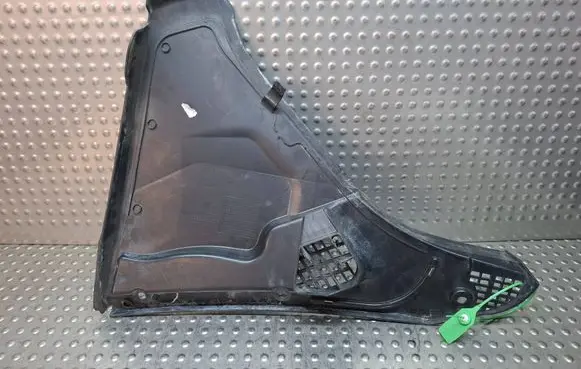 BMW 5 F10 F11 Wiper trim S26371767 6987605