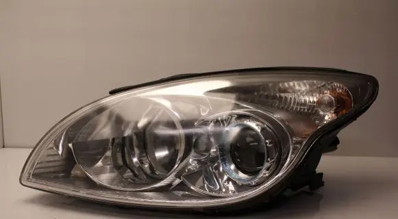 Hyundai i30 Headlight/headlamp 