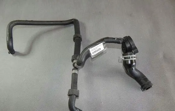 Audi A3 S3 8V Engine coolant pipe/hose 5Q0122157AJ