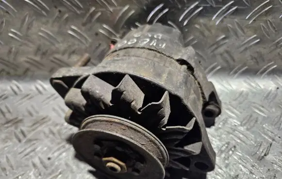 Iveco Daily 1st gen Generator/alternator 63320024