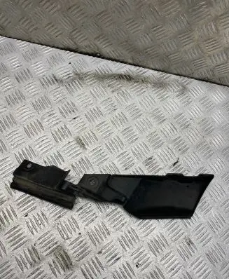 Fender end trim