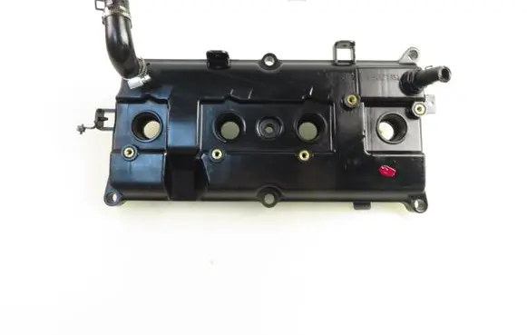 Nissan Qashqai Rocker cam cover 