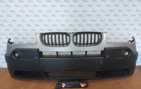 BMW X3 E83 Front bumper 3400896