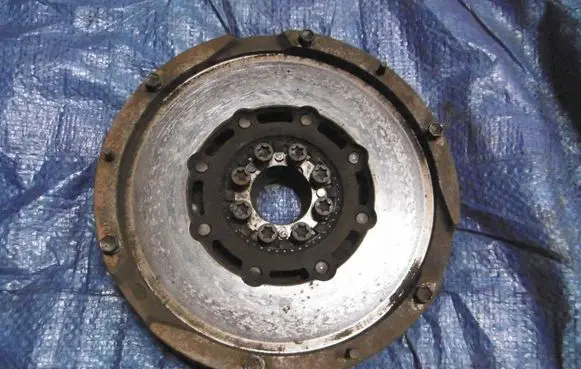 Toyota Corolla Verso AR10 Flywheel 