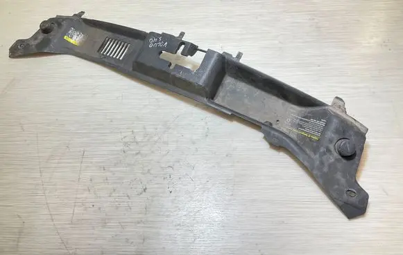 Volvo S40 Radiator trim 31250176 31250177