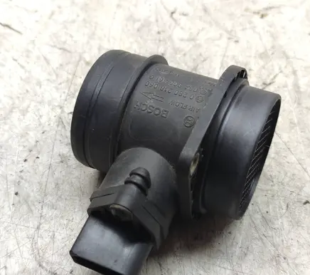 Skoda Octavia Mk1 (1U) Mass air flow meter 06A906461G 0280218060