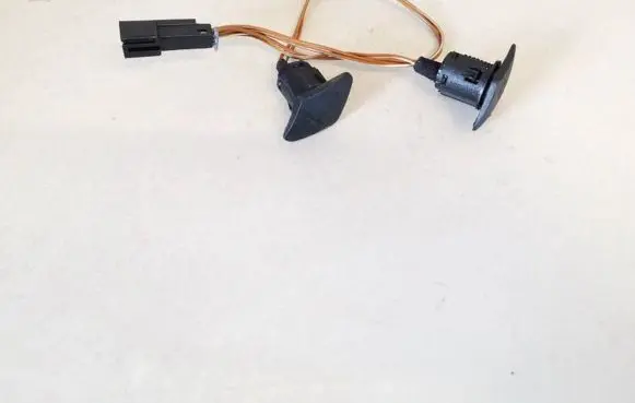 Opel Astra G Steering wheel buttons/switches 17900328