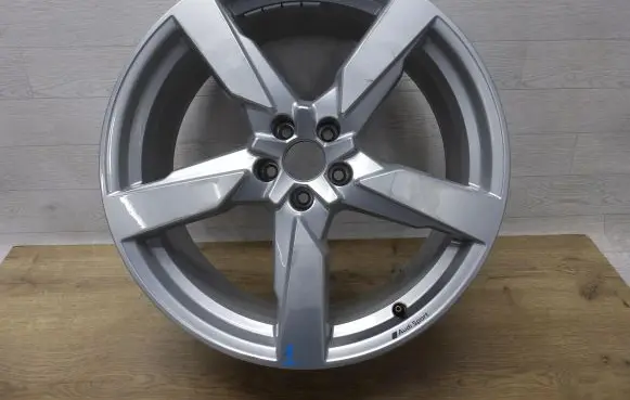 Audi Q5 SQ5 R21 alloy rim 