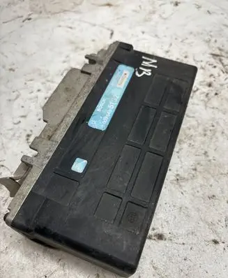 Mercedes-Benz E W124 ABS control unit/module 0055455132 0265101020