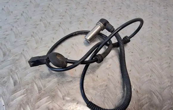 Audi A4 S4 B5 8D ABS brake wheel speed sensor 8D0927803