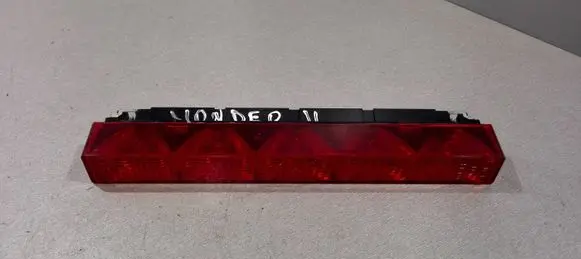 Ford Mondeo MK II Third/center stoplight 97BG13A602