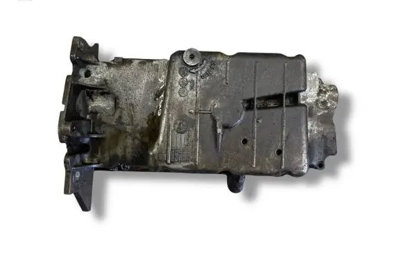 Opel Astra J Oil sump 55353306 55561654 55355007